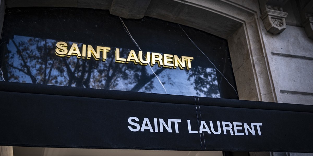 shiny trinkets so Saint Laurent Handbags you can glisten in the sun without