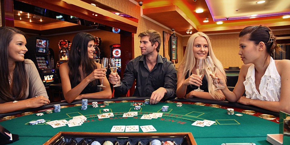 Discover Unmatched Entertainment at Crown Pokies Casino